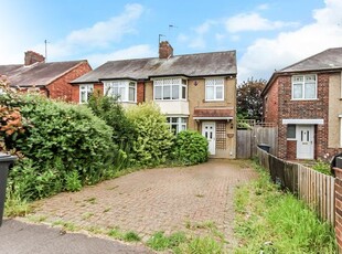 Semi-detached house to rent in Eastfield Road, Wellingborough NN8