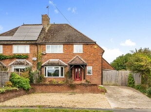 Semi-detached house to rent in Greenhill Way, Farnham, Surrey GU9