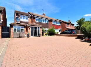 Semi-detached house to rent in Hinksey Close, Langley, Slough SL3
