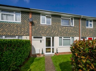 Semi-detached house to rent in Mandeville Road, Shepperton, Surrey TW17
