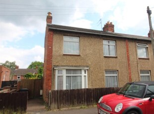 Semi-detached house to rent in Roberts Street, Wellingborough NN8