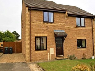 Semi-detached house to rent in Siddons Close, Oundle, Northamptonshire PE8