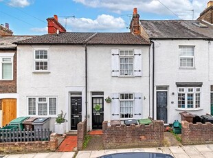 Terraced house for sale in Cavendish Road, St.Albans AL1