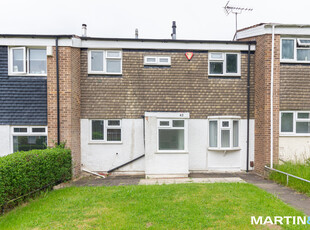 Terraced house to rent in Bantock Way, Harborne B17