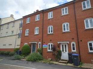 Terraced house to rent in Dior Drive, Royal Wootton Bassett, Swindon SN4