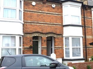 Terraced house to rent in Havelock, Gravesend, Kent DA11