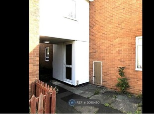 Terraced house to rent in Ilmington Close, Redditch B98