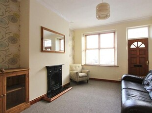 Terraced house to rent in Marston Road, Crookes, Sheffield S10