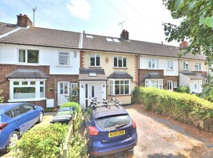 Terraced house to rent in Mowbray Road, Cambridge CB1
