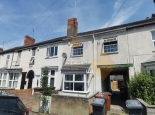 Terraced house to rent in Newland Street West, Lincoln LN1
