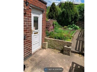 Terraced house to rent in Robinson Road, Sheffield S2