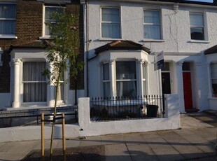 Terraced house to rent in Yeldham Road, London W6