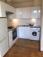 1 Bed Flat, Henderson Row, EH3