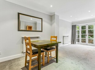 1 bedroom apartment for rent in Arundel Terrace, Barnes, London, SW13