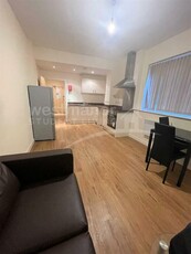 1 bedroom apartment for rent in FLAT 12A Charles Street, Leicester, Leicestershire, LE1