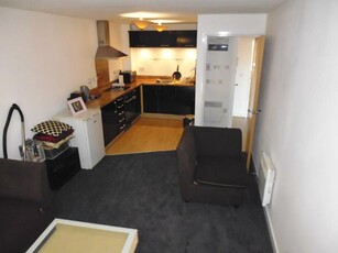1 bedroom apartment for rent in |Ref: R152305|, Canute Road, Southampton, SO14 3FT, SO14