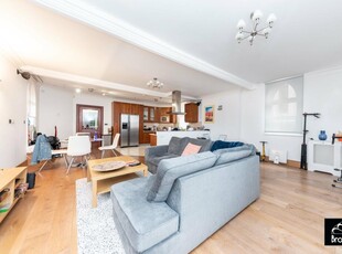 1 bedroom flat for rent in Boundary Road, London, NW8