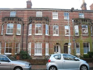 1 bedroom flat for rent in Lime Hill Road, Tunbridge Wells, Kent, TN1