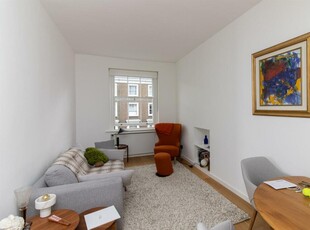 1 bedroom flat for rent in Orsett Terrace, Paddington, W2