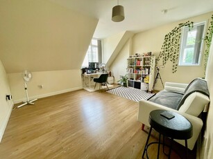 1 bedroom flat for rent in Whiffens Avenue, Chatham, ME4