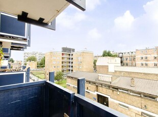 1 bedroom flat for rent in Wickford Street, Whitechapel, London, E1