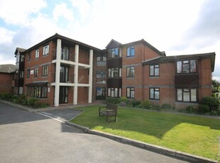 1 bedroom retirement property for rent in Thornhill Park Road, Thornhill Park, Southampton, Hampshire, SO18