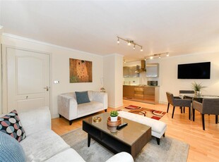 2 bedroom apartment for rent in Mansfield Street, Marylebone, W1G