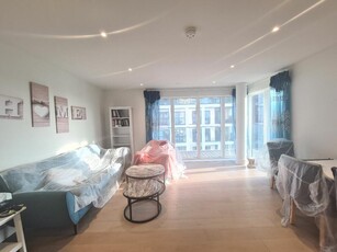 2 bedroom apartment for rent in Marsden House, Pegler Square, London, SE3