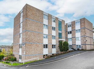 2 bedroom apartment for rent in Stratford Court - Westbury-on-Trym, BS9