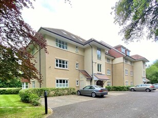 2 bedroom apartment for sale in 10 Chine Crescent Road, Bournemouth, BH2
