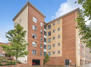2 bedroom apartment for sale Reading, RG30 1ET