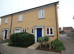 2 bedroom detached house for rent in Gilbert Way, Canterbury, CT1