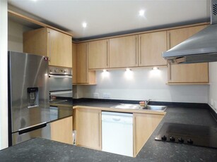 2 bedroom flat for rent in Channel Way, SOUTHAMPTON, SO14