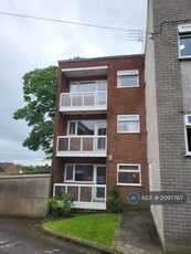2 bedroom flat for rent in Gateacre, Liverpool, L25