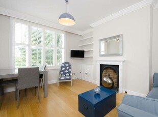2 bedroom flat for rent in Kempsford Gardens, Earls Court, London, SW5