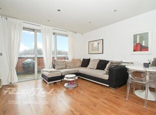 2 bedroom flat for rent in Latitude Apartments N16