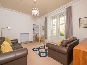 2 bedroom flat for rent in Livingstone Place, Edinburgh, EH9