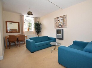 2 bedroom flat for rent in Northernhay Street, Exeter, EX4