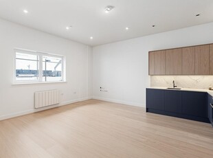 2 bedroom flat for rent in Progressive Close, Foots Cray, Sidcup, DA14 5HP, DA14