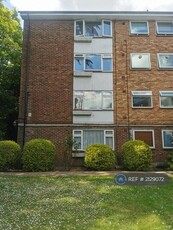 2 bedroom flat for rent in Southcote Road, Reading, RG30