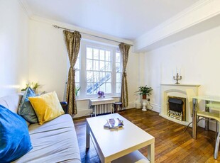 2 bedroom flat for rent in Warwick Gardens, High Street Kensington, London, W14