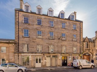 2 bedroom flat for rent in West Nicolson Street, Newington, Edinburgh, EH8