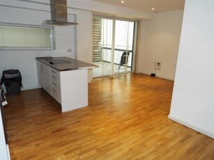 2 bedroom flat for rent in Witham Wharf, Brayford Wharf, Lincoln, LN5