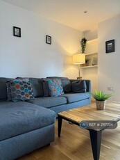 2 bedroom flat for rent in Zeller House, London, E20