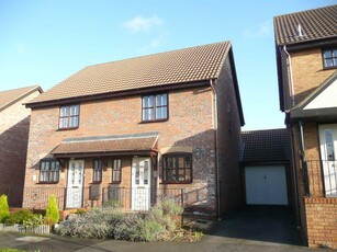 2 bedroom semi-detached house for rent in Wolfscote Lane, Emerson Valley, MK4