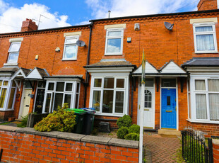 2 bedroom terraced house for rent in Clifford Road, Smethwick, West Midlands, B67
