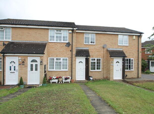 2 bedroom terraced house for rent in Greenacre Close, Swanley, BR8
