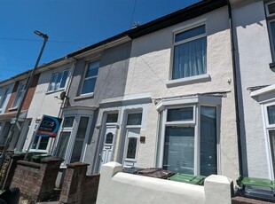 2 bedroom terraced house for rent in Talbot Road, Southsea, PO4 0HA, PO4