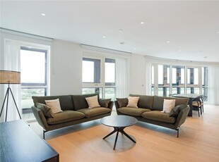 3 bedroom apartment for rent in Cassini Apartments, Cascade Way, White City, London, W12