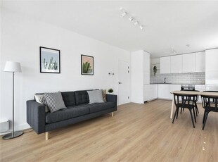 3 bedroom apartment for rent in Commercial Street, London, E1